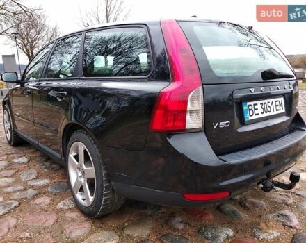 Вольво В50 2009 в Казанке на Automoto.ua Черный Вольво В50, объемом двигателя 1.6 л и пробегом 224 тыс. км за 6500 $, фото 4 на Automoto.ua