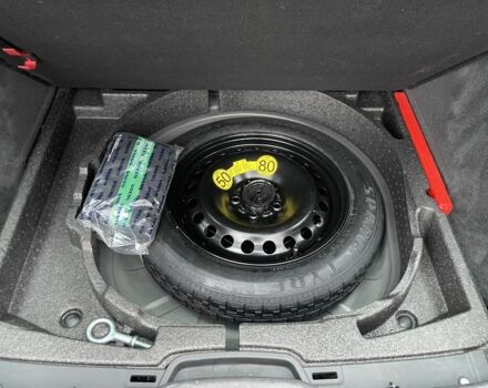 Черный Вольво В50, объемом двигателя 1.8 л и пробегом 189 тыс. км за 6950 $, фото 22 на Automoto.ua