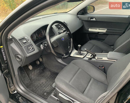 Вольво В50 2009 в Новониколаевке на Automoto.ua Черный Вольво В50, объемом двигателя 1.56 л и пробегом 246 тыс. км за 6500 $, фото 18 на Automoto.ua