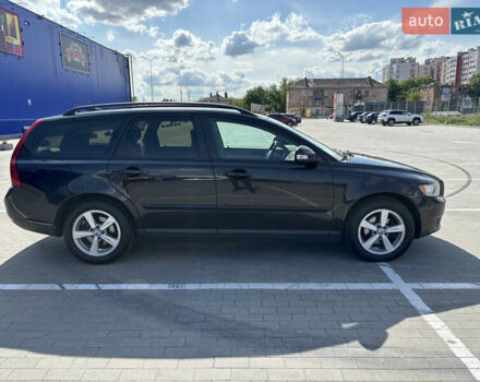 Чорний Вольво V50, об'ємом двигуна 1.6 л та пробігом 285 тис. км за 6550 $, фото 3 на Automoto.ua