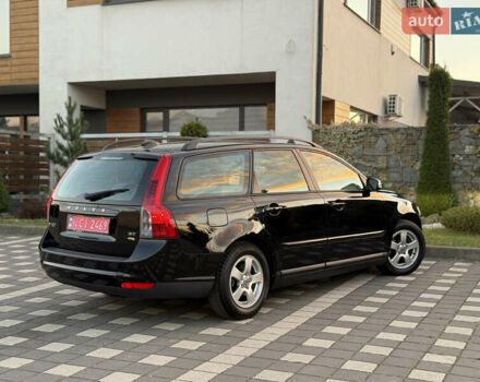 Чорний Вольво V50, об'ємом двигуна 1.6 л та пробігом 225 тис. км за 6950 $, фото 78 на Automoto.ua