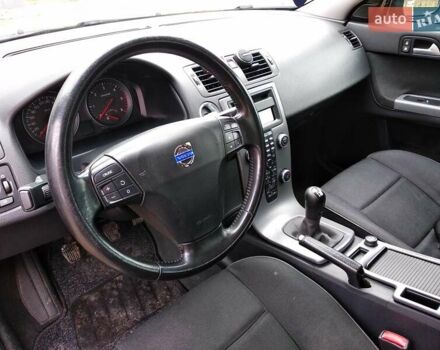 Вольво В50 2009 в Казанке на Automoto.ua Черный Вольво В50, объемом двигателя 1.6 л и пробегом 224 тыс. км за 6500 $, фото 12 на Automoto.ua