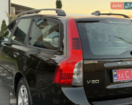 Чорний Вольво V50, об'ємом двигуна 1.6 л та пробігом 225 тис. км за 6899 $, фото 68 на Automoto.ua