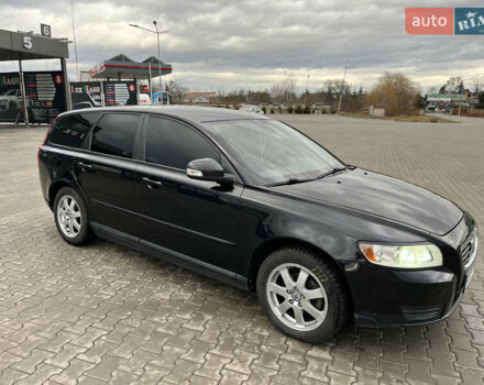 Черный Вольво В50, объемом двигателя 1.6 л и пробегом 290 тыс. км за 5950 $, фото 11 на Automoto.ua