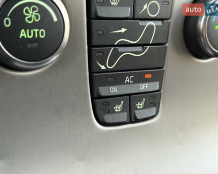 Чорний Вольво V50, об'ємом двигуна 1.6 л та пробігом 225 тис. км за 6899 $, фото 116 на Automoto.ua