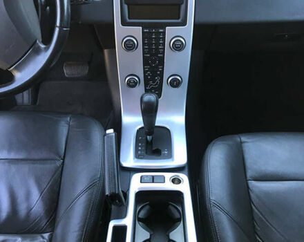 Черный Вольво В50, объемом двигателя 2 л и пробегом 269 тыс. км за 10350 $, фото 10 на Automoto.ua