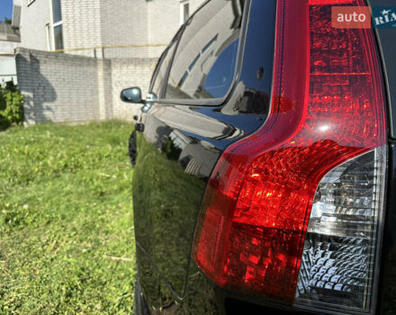 Чорний Вольво V50, об'ємом двигуна 1.98 л та пробігом 265 тис. км за 8000 $, фото 40 на Automoto.ua