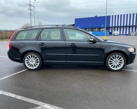 Чорний Вольво V50, об'ємом двигуна 1.6 л та пробігом 252 тис. км за 7299 $, фото 2 на Automoto.ua