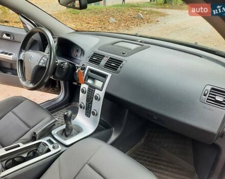 Чорний Вольво V50, об'ємом двигуна 1.6 л та пробігом 261 тис. км за 7770 $, фото 57 на Automoto.ua