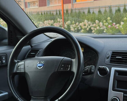 Чорний Вольво V50, об'ємом двигуна 1.6 л та пробігом 237 тис. км за 7300 $, фото 10 на Automoto.ua