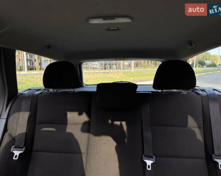 Черный Вольво В50, объемом двигателя 1.56 л и пробегом 250 тыс. км за 6500 $, фото 14 на Automoto.ua