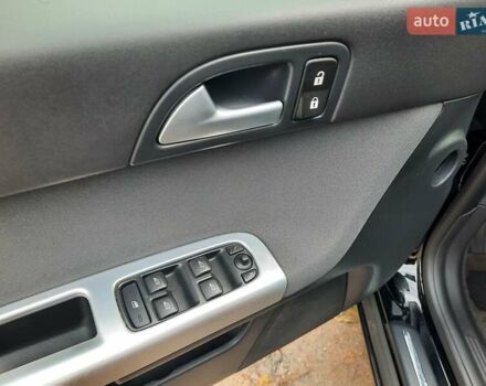 Чорний Вольво V50, об'ємом двигуна 1.6 л та пробігом 261 тис. км за 7770 $, фото 50 на Automoto.ua