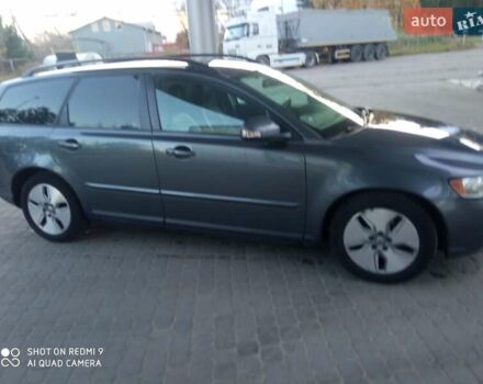 Черный Вольво В50, объемом двигателя 1.6 л и пробегом 251 тыс. км за 6999 $, фото 2 на Automoto.ua