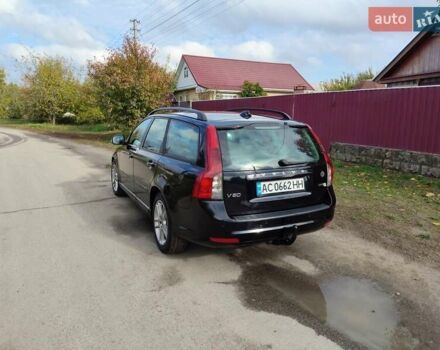 Вольво В50 2010 в Черкассах на Automoto.ua Черный Вольво В50, объемом двигателя 1.56 л и пробегом 308 тыс. км за 6750 $, фото 4 на Automoto.ua