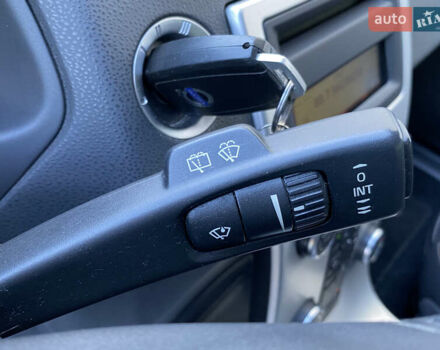 Чорний Вольво V50, об'ємом двигуна 2 л та пробігом 279 тис. км за 9400 $, фото 37 на Automoto.ua