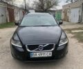 Черный Вольво В50, объемом двигателя 1.56 л и пробегом 230 тыс. км за 7400 $, фото 1 на Automoto.ua