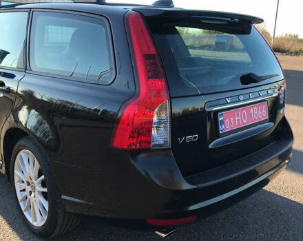Черный Вольво В50, объемом двигателя 2 л и пробегом 269 тыс. км за 10350 $, фото 9 на Automoto.ua