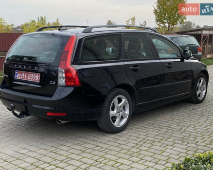 Черный Вольво В50, объемом двигателя 2 л и пробегом 279 тыс. км за 9400 $, фото 19 на Automoto.ua