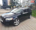 Черный Вольво В50, объемом двигателя 1.6 л и пробегом 300 тыс. км за 8000 $, фото 5 на Automoto.ua