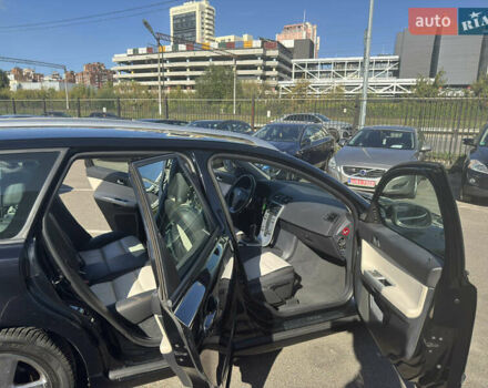 Вольво В50 2010 в Киеве на Automoto.ua Черный Вольво В50, объемом двигателя 1.6 л и пробегом 248 тыс. км за 9200 $, фото 13 на Automoto.ua