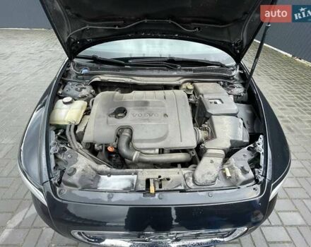 Чорний Вольво V50, об'ємом двигуна 1.56 л та пробігом 238 тис. км за 7700 $, фото 15 на Automoto.ua