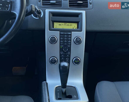 Чорний Вольво V50, об'ємом двигуна 2 л та пробігом 279 тис. км за 9400 $, фото 38 на Automoto.ua