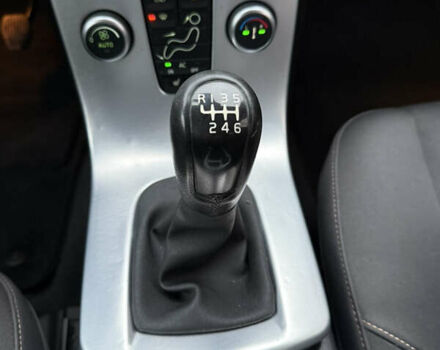 Чорний Вольво V50, об'ємом двигуна 1.6 л та пробігом 233 тис. км за 7799 $, фото 35 на Automoto.ua