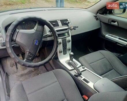 Чорний Вольво V50, об'ємом двигуна 1.6 л та пробігом 308 тис. км за 7200 $, фото 16 на Automoto.ua