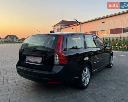 Чорний Вольво V50, об'ємом двигуна 1.6 л та пробігом 237 тис. км за 7300 $, фото 7 на Automoto.ua