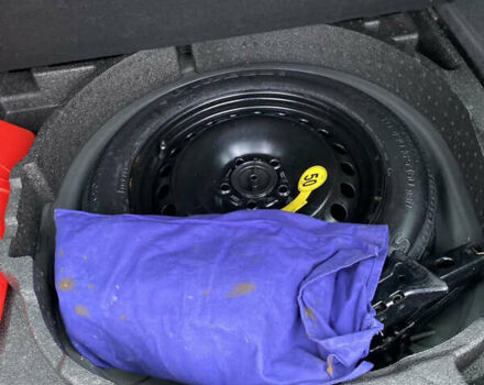 Чорний Вольво V50, об'ємом двигуна 1.6 л та пробігом 252 тис. км за 7950 $, фото 14 на Automoto.ua