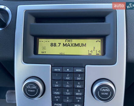 Черный Вольво В50, объемом двигателя 2 л и пробегом 279 тыс. км за 9400 $, фото 63 на Automoto.ua