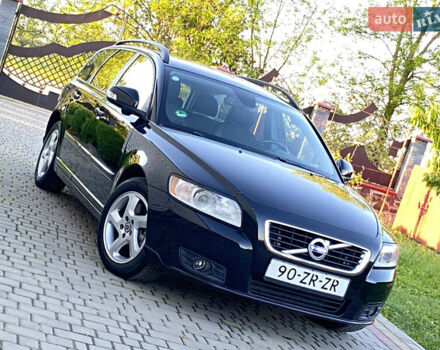 Черный Вольво В50, объемом двигателя 2 л и пробегом 279 тыс. км за 9700 $, фото 4 на Automoto.ua