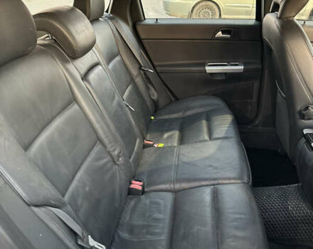 Черный Вольво В50, объемом двигателя 1.56 л и пробегом 146 тыс. км за 7800 $, фото 7 на Automoto.ua