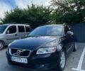 Черный Вольво В50, объемом двигателя 1.98 л и пробегом 261 тыс. км за 8200 $, фото 1 на Automoto.ua