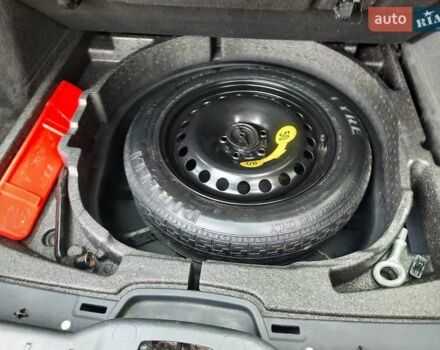 Чорний Вольво V50, об'ємом двигуна 1.6 л та пробігом 261 тис. км за 7770 $, фото 75 на Automoto.ua