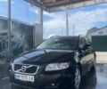 Черный Вольво В50, объемом двигателя 1.98 л и пробегом 346 тыс. км за 9200 $, фото 1 на Automoto.ua