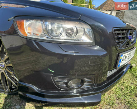 Чорний Вольво V50, об'ємом двигуна 1.98 л та пробігом 265 тис. км за 8000 $, фото 17 на Automoto.ua