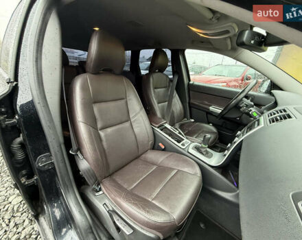 Черный Вольво В50, объемом двигателя 1.6 л и пробегом 263 тыс. км за 6999 $, фото 4 на Automoto.ua