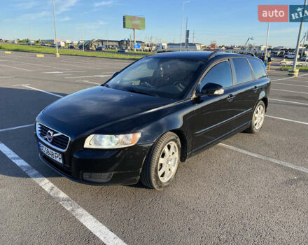 Вольво В50 2010 в Львове на Automoto.ua Черный Вольво В50, объемом двигателя 1.56 л и пробегом 278 тыс. км за 7500 $, фото 2 на Automoto.ua