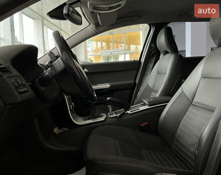 Вольво В50 2010 в Львове на Automoto.ua Черный Вольво В50, объемом двигателя 1.56 л и пробегом 270 тыс. км за 7000 $, фото 9 на Automoto.ua