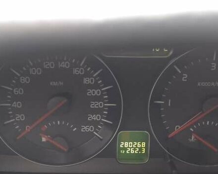 Черный Вольво В50, объемом двигателя 1.6 л и пробегом 280 тыс. км за 6500 $, фото 14 на Automoto.ua