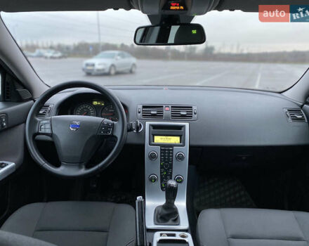 Чорний Вольво V50, об'ємом двигуна 1.6 л та пробігом 252 тис. км за 7950 $, фото 22 на Automoto.ua