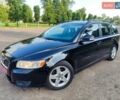 Черный Вольво В50, объемом двигателя 1.6 л и пробегом 201 тыс. км за 8500 $, фото 1 на Automoto.ua