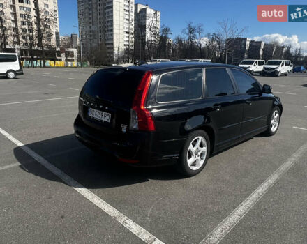 Черный Вольво В50, объемом двигателя 1.6 л и пробегом 232 тыс. км за 7150 $, фото 17 на Automoto.ua