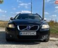 Черный Вольво В50, объемом двигателя 1.6 л и пробегом 303 тыс. км за 6700 $, фото 1 на Automoto.ua