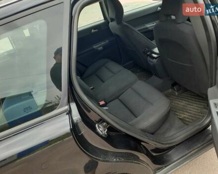 Черный Вольво В50, объемом двигателя 1.6 л и пробегом 302 тыс. км за 5999 $, фото 7 на Automoto.ua