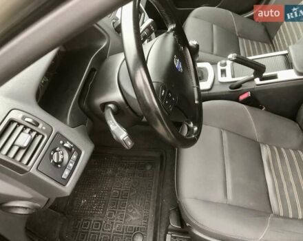 Черный Вольво В50, объемом двигателя 1.56 л и пробегом 257 тыс. км за 7700 $, фото 15 на Automoto.ua