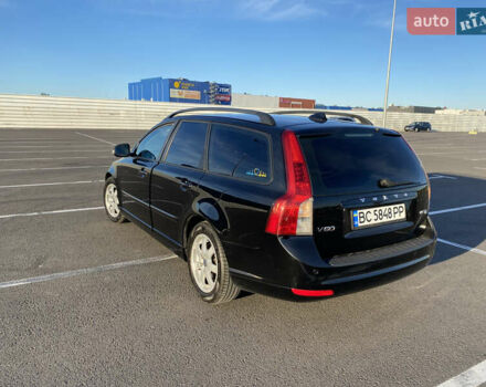 Вольво В50 2010 в Львове на Automoto.ua Черный Вольво В50, объемом двигателя 1.56 л и пробегом 278 тыс. км за 7500 $, фото 5 на Automoto.ua