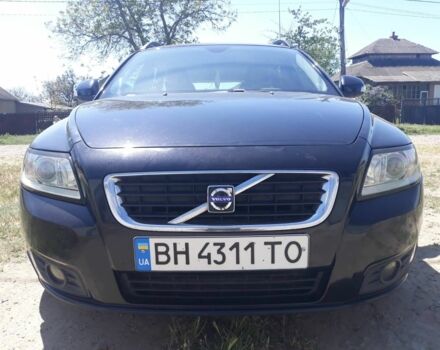 Чорний Вольво V50, об'ємом двигуна 1.6 л та пробігом 258 тис. км за 7800 $, фото 3 на Automoto.ua