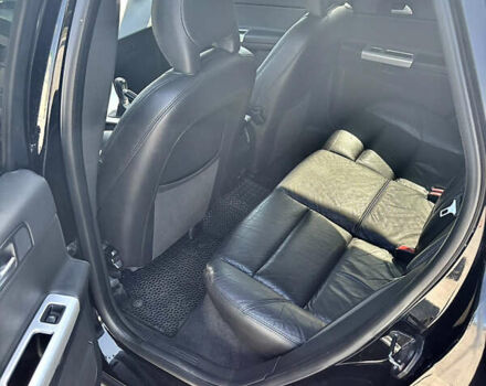 Черный Вольво В50, объемом двигателя 1.6 л и пробегом 263 тыс. км за 8100 $, фото 5 на Automoto.ua